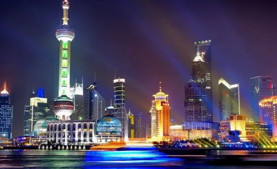 上海打卡聚会-本地美食资讯-夜游指南：解锁魔都最in玩法 🌃